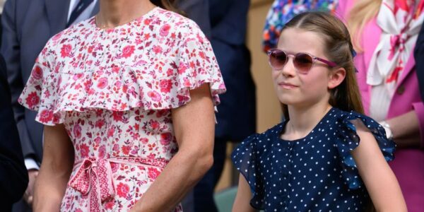 Charlotte and Aunt Pippa Leave Leaves Fans Go Wild with Sweet Moments and Stunning Matching Outfits at Wimbledon