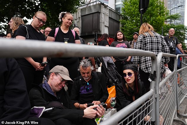 These admirers congregated on what is popularly known as Black Sabbath Bridge in the city