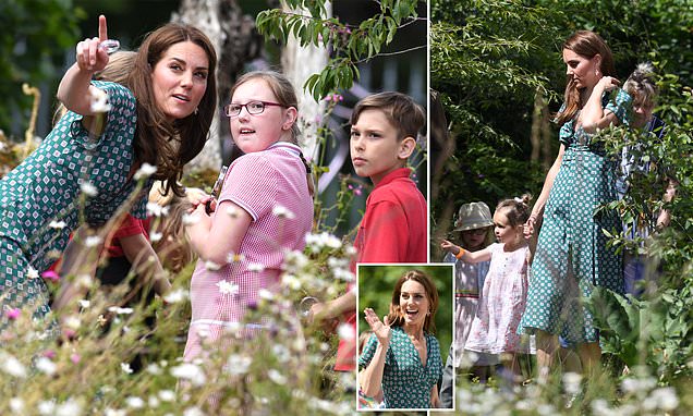 Kate Middleton invites children for activities in Hampton Court Palace  garden | Daily Mail Online