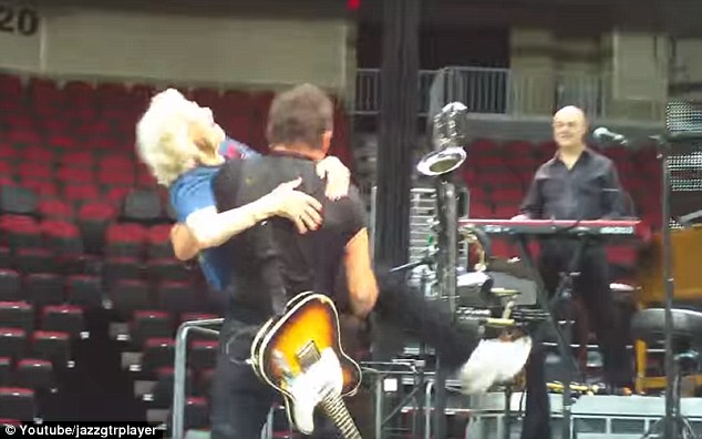 Bruce Springsteen pulls a 91-year-old who has been to over 100 of his  concerts on stage | Daily Mail Online