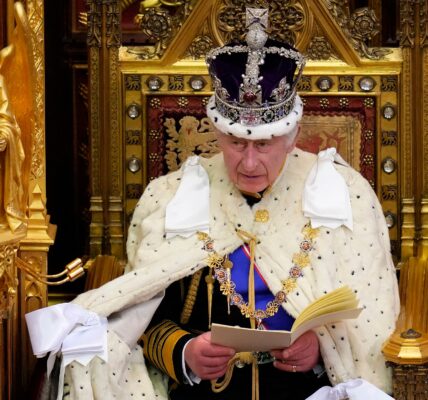 OMG! King Charles SH0CKS the UK with Jaw-Dropping Speech, Declares Catherine the NEW QUEEN – Camilla Left Empty-Handed!