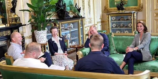 ROYAL REALNESS! Was THIS the Most DOWN-TO-EARTH Moment in Royal History? The Day Mike Tindall’s PODCAST SHOCKED the CROWN