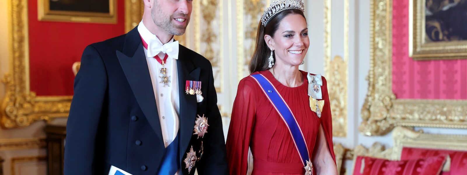 ‘OUR QUEEN HERE’ – Princess Catherine BOLD in Impeccable Red Outfit as She Confidently Embraces Her Role at France State Banquet!