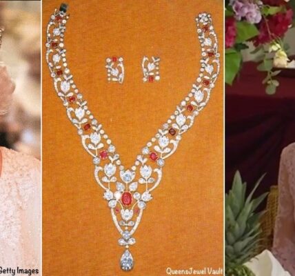OMG! Princess Catherine MESMERIZES the World in STUNNING Pink Gown and Late Queen’s Ruby & Diamond Floral Bandeau Necklace That Camilla Never Had