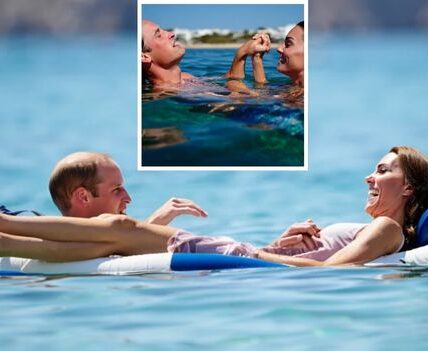 Love, Laughter… and a Mystery! No security. No royal protocol. No stiff titles. Just William and Kate, adrift together under the Greek sun — splashing, laughing, lying side by side like any couple lost in their own world. But then came the photograph. One frozen frame, one subtle gesture from William… and suddenly, the internet is ablaze with theories. Was it longing? Regret? A silent message meant only for Kate?