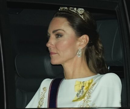 OMG! Princess Catherine DAZZLES In Flawless Catherine Walker Gown As She Debuts 100-Year-Old tiara At State Banquet
