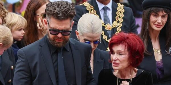 “Goodbye, My Love”: Sharon Osbourne Breaks Down in Tears as Ozzy Is Laid to Rest — Thousands Line the Streets in Black Sabbath’s Last Farewell 💔  She Tried to Stay Strong. But as Ozzy’s Casket Rolled Past, Draped in Black Velvet and Roses, Sharon Osbourne Crumbled. Flanked by Their Children — Jack, Kelly, Aimee, and Ozzy’s Son Louis — Sharon Wept Openly, Clutching a Single Black Lily to Her Chest. “He Was My Life,” She Whispered, Trembling
