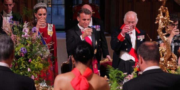 FANS THRILLED! Catherine’s Power RISES as King Charles STRIPS Camilla of Influence in the Monarchy
