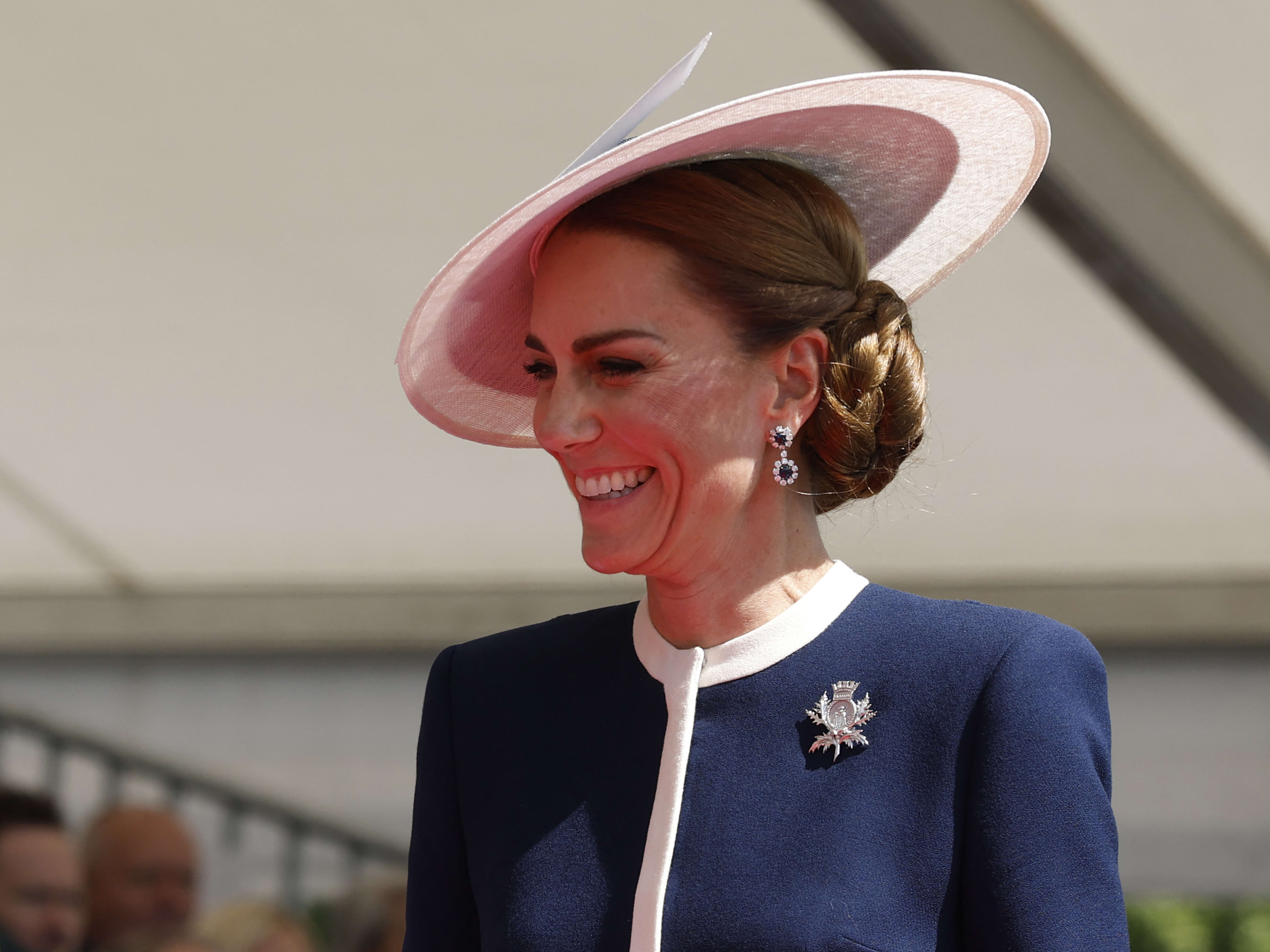 Kate Middleton's Latest Look Is a Subtle Tribute to Princess Diana - Parade