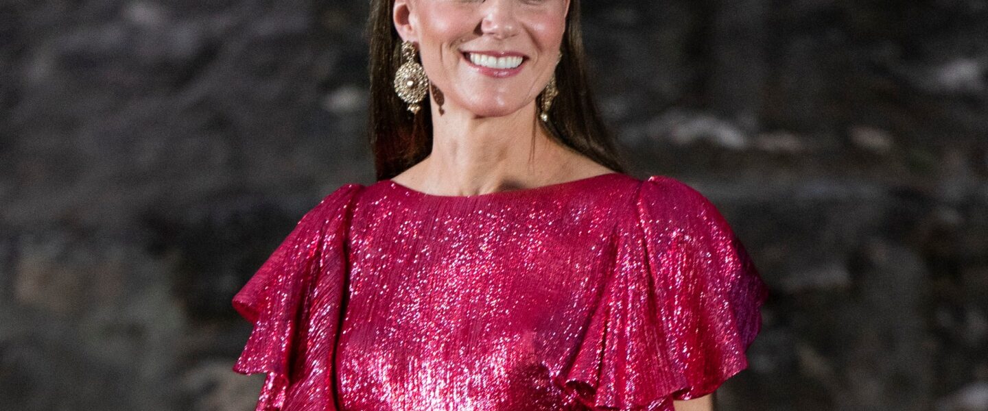 Princess Catherine BOLD In Showstopping Silver Gown As SHe Stunned World With Her Transformation In 2025!