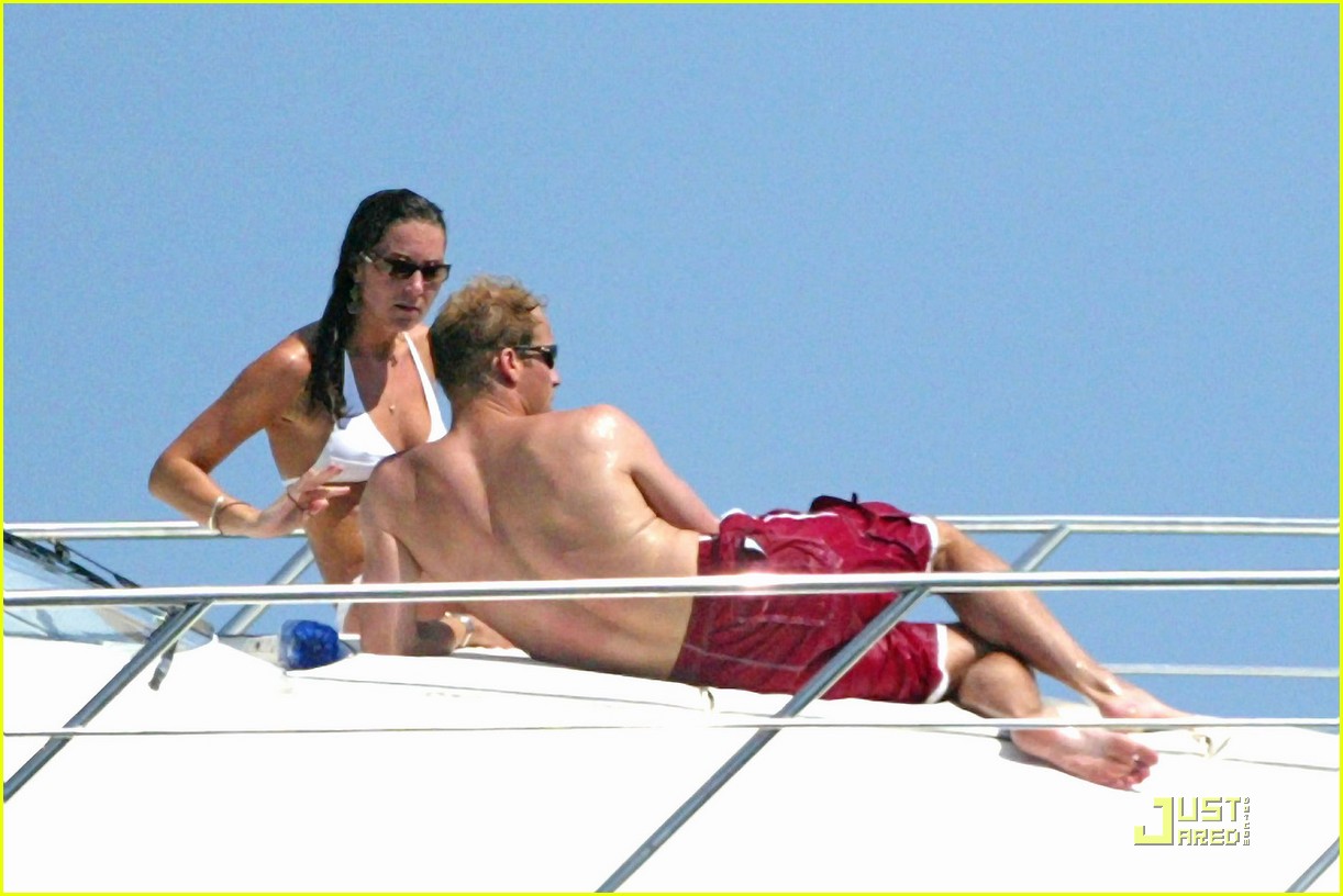 Kate Middleton's Bikini Body Revealed: Photo 2527372 | Bikini, Kate  Middleton, Prince William, Shirtless Photos | Just Jared: Entertainment News