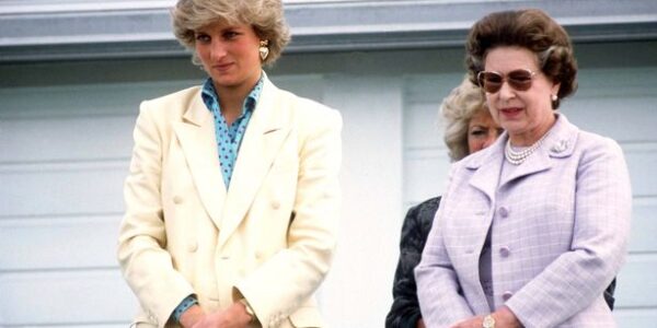 REVEALED: The Heartbreaking Step Queen Elizabeth Took To Protect William and Harry After Diana’s De:ath REVEALED: The Heartbreaking Step Queen Elizabeth Took To Protect William and Harry After Diana’s De:ath