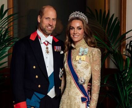 ‘OUR QUEEN’S HERE’ – Catherine BOLD in Impeccable Gold Gown And Lady Diana’s Lover’s Knot Tiara as She Confidently Embraces Her Role at State Banquet!