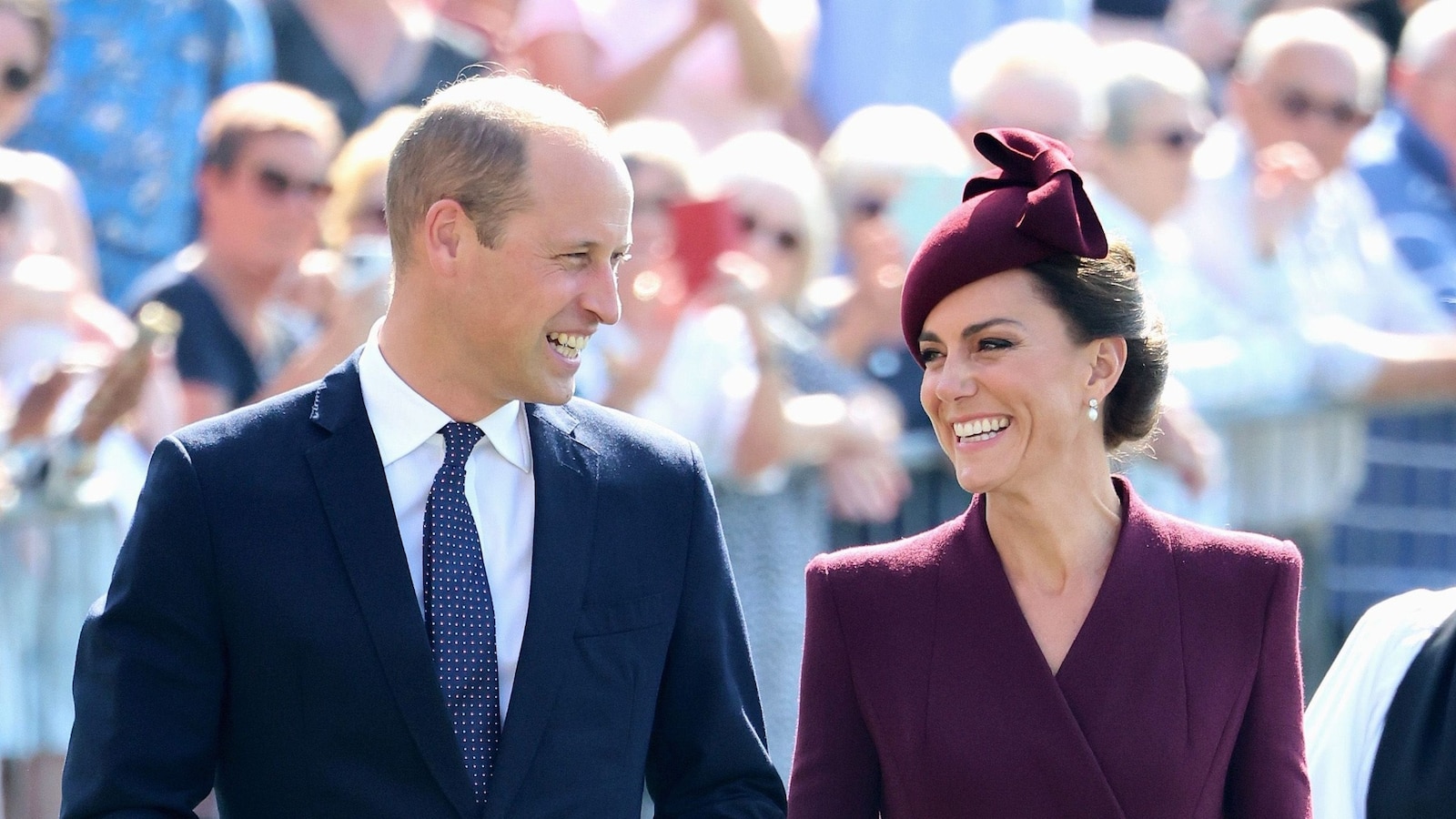 Kate Middleton, Prince William 'enormously touched' by well wishes after  cancer reveal, palace says - ABC News