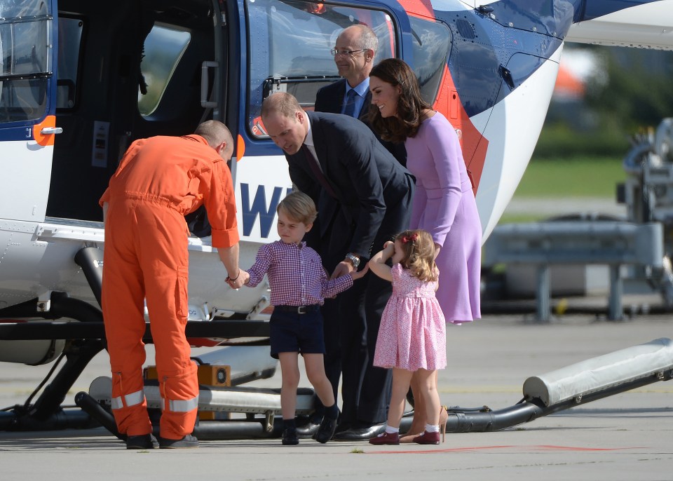 Queen urges Prince William to stop flying in helicopters with Kate & kids  over safety fears | The US Sun