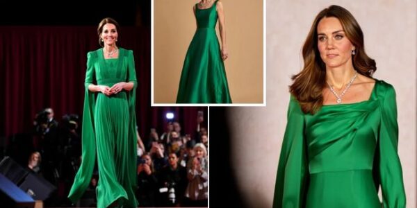 “Fans can’t stop talking! Catherine turned the royal stage into her own with a breathtaking green gown and the most emotional accessory of all—Diana’s inherited necklace. A piece of jewelry that carries history, love, and memory, now worn by the woman who will one day be Queen. The crowd saw beauty, but the world saw destiny. Catherine didn’t just wear green—she wore Diana’s legacy “Fans can’t stop talking! Catherine turned the royal stage into her own with a breathtaking green gown and the most emotional accessory of all—Diana’s inherited necklace. A piece of jewelry that carries history, love, and memory, now worn by the woman who will one day be Queen. The crowd saw beauty, but the world saw destiny. Catherine didn’t just wear green—she wore Diana’s legacy