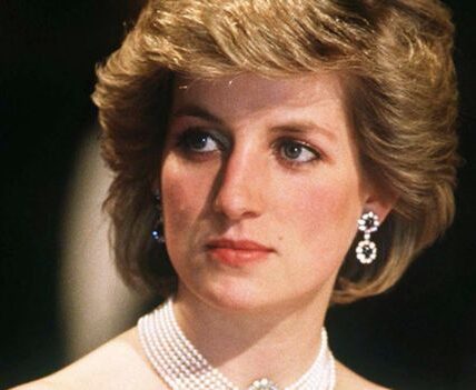 According to Reports, Prince William Swore, “I Have to Do This for My Mother.”  “On Behalf of the Queen of All.”  —  as Elton John and Celine Dion Pour Their Hearts Out Into “Candle in the Wind,” the Spencer Family Steps, and a Tearful Prince Defy the Crown With a Secret Candlelit Tribute at the Palace in the Early Hours of This Morning Without the King’s Consent on the 28th Anniversary of Diana’s Death.  In to Honor Diana’s Legacy, William Breaks Down for the Mother He Lost, While Charles Sits Uneasy and Camilla, in Quiet Contrast, Allows Herself a Faint Smile in the Shadows.