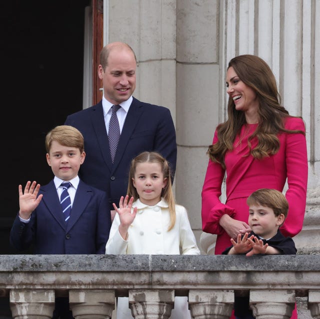 Watch Princess Charlotte Correct Prince George on Palace Balcony