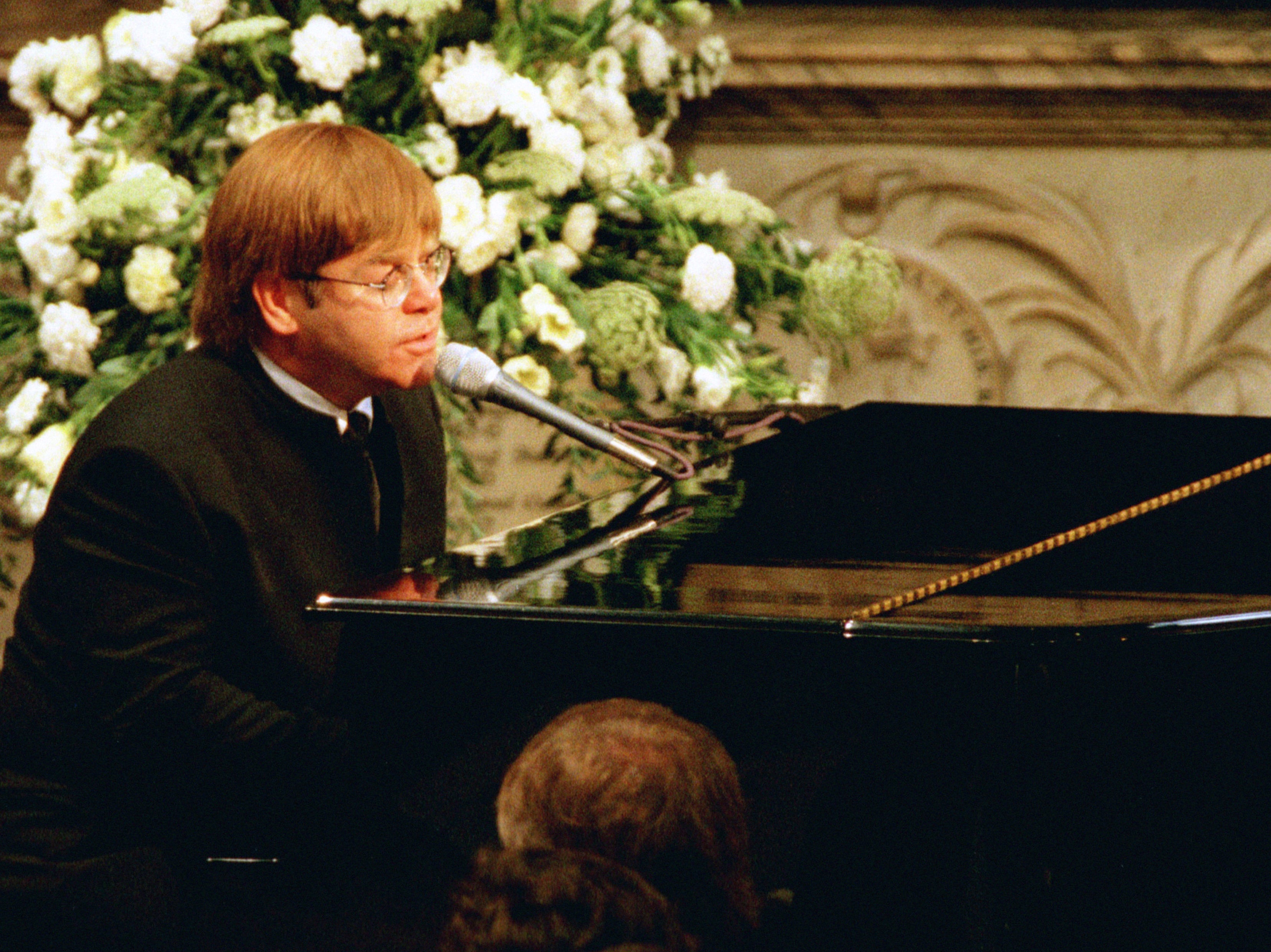 Buckingham Palace was reluctant to let Elton John play at Diana's funeral, new papers show | The Independent