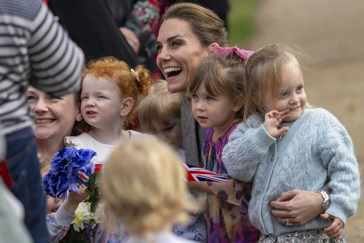 Kate Middleton Rewears Meaningful Outfit Honoring Both Prince William and Princess  Diana Weeks After Its Debut