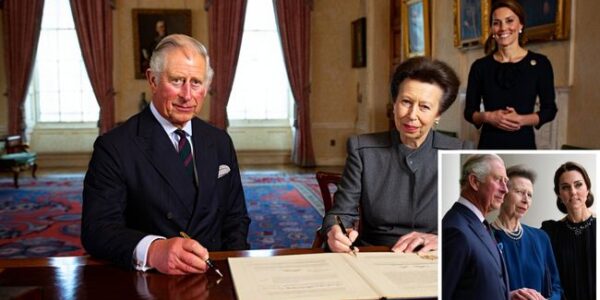 Royal Shockwave! King Charles and Princess Anne Sign Decree Sidestepping Camilla, Elevating Catherine to Power. In a jaw-dropping twist that has the royal world reeling, Buckingham Palace has confirmed a new royal decree signed by King Charles and Princess Anne, with Queen Camilla’s name conspicuously absent.  The decree catapults Princess Catherine to the very heart of the monarchy’s power structure, leaving everyone questioning what this bold move means for the future of the Crown! Why did King Charles and Princess Anne sidestep Camilla? Is this a deliberate move to empower Catherine as the future Queen Consort, or are there hidden rifts within the royal family that we haven’t seen before? Sources inside the palace are whispering of growing tensions, while royal experts warn that this dramatic shift could redefine the monarchy’s future in ways no one expected! With Catherine now positioned at the center of power, the royal family’s dynamics may never be the same again