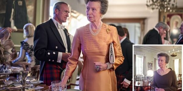 A Royal Tribute in Scotland. History and heritage came together in a breathtaking way as Princess Anne attended the Royal Celtic Society’s 200th anniversary gala dinner at the majestic Holyrood Palace in Edinburgh. Always admired for her dedication and grace, Her Royal Highness touched hearts with a deeply symbolic choice of jewelry — the late Queen Elizabeth II’s iconic three-strand pearl necklace. This timeless piece, worn countless times by Her Majesty during her 70-year reign, has long been a symbol of elegance, duty, and continuity within the Royal Family. By wearing it, Princess Anne offered a moving tribute to her beloved mother while underscoring the enduring spirit of the monarchy. The evening celebrated two centuries of the Royal Celtic Society’s commitment to Scottish heritage — and Princess Anne’s presence, paired with such a meaningful jewel, made the night one of reflection, remembrance, and pride