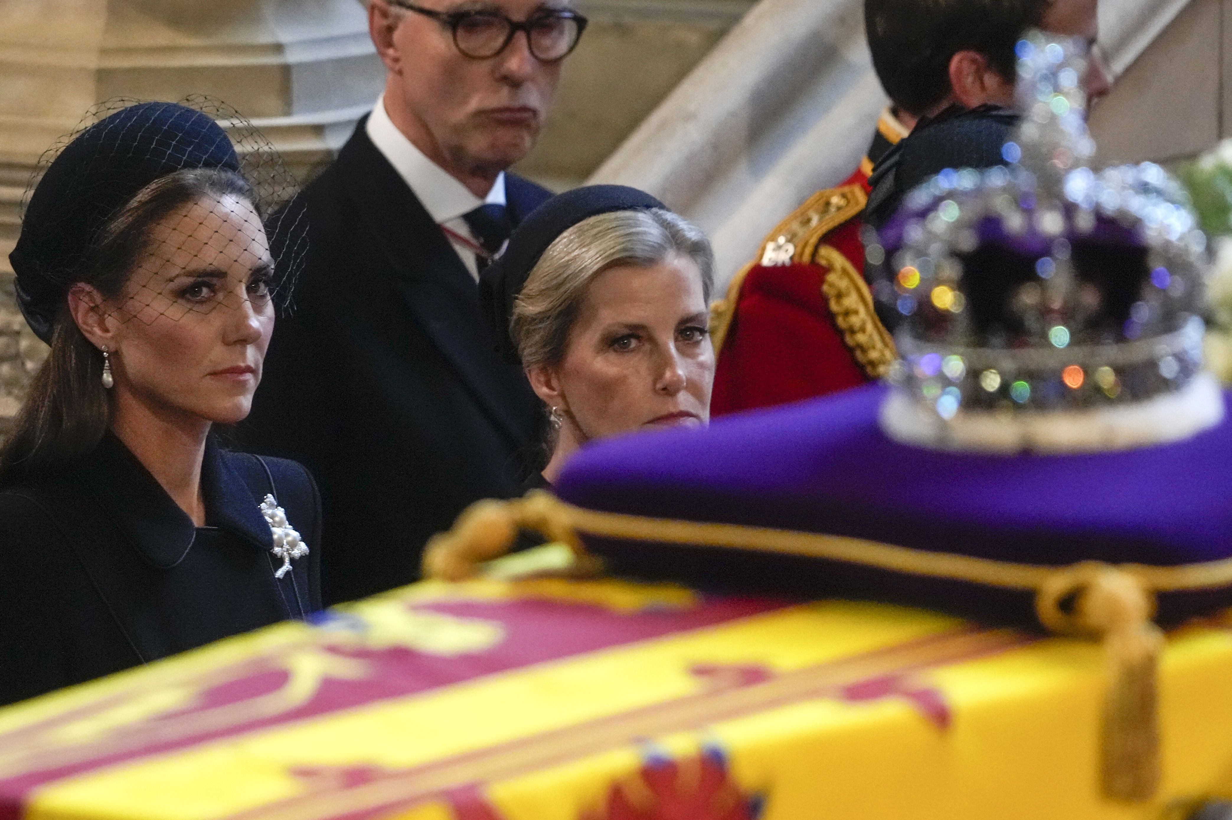 Kate Middleton Makes a Solemn Appearance During Procession for Queen  Elizabeth