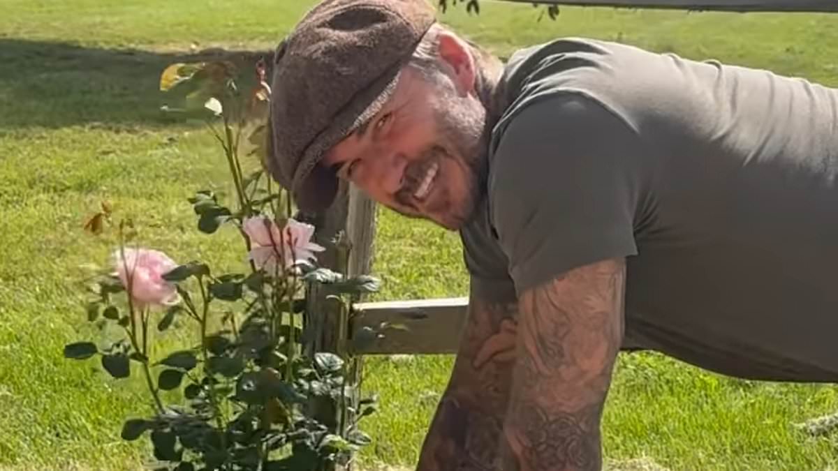 EDEN CONFIDENTIAL: Becks gets his own rose... from his little petal | Daily Mail Online
