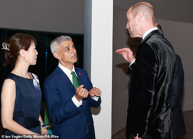 The Prince of Wales speaks with Mayor of London Sir Sadiq Khan at the fifth annual Earthshot Prize Awards Ceremony