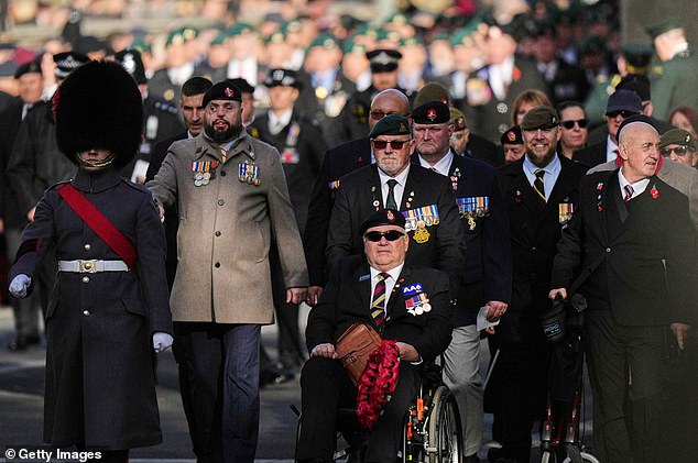 Veterans arrive at the beginning of the 2025 National Service Of Remembrance