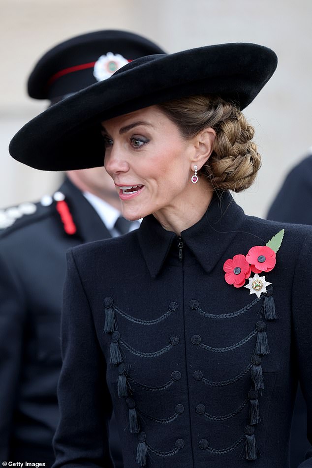 After the service of remembrance, the Princess visits the memorial wall, where she speaks to veterans and their families