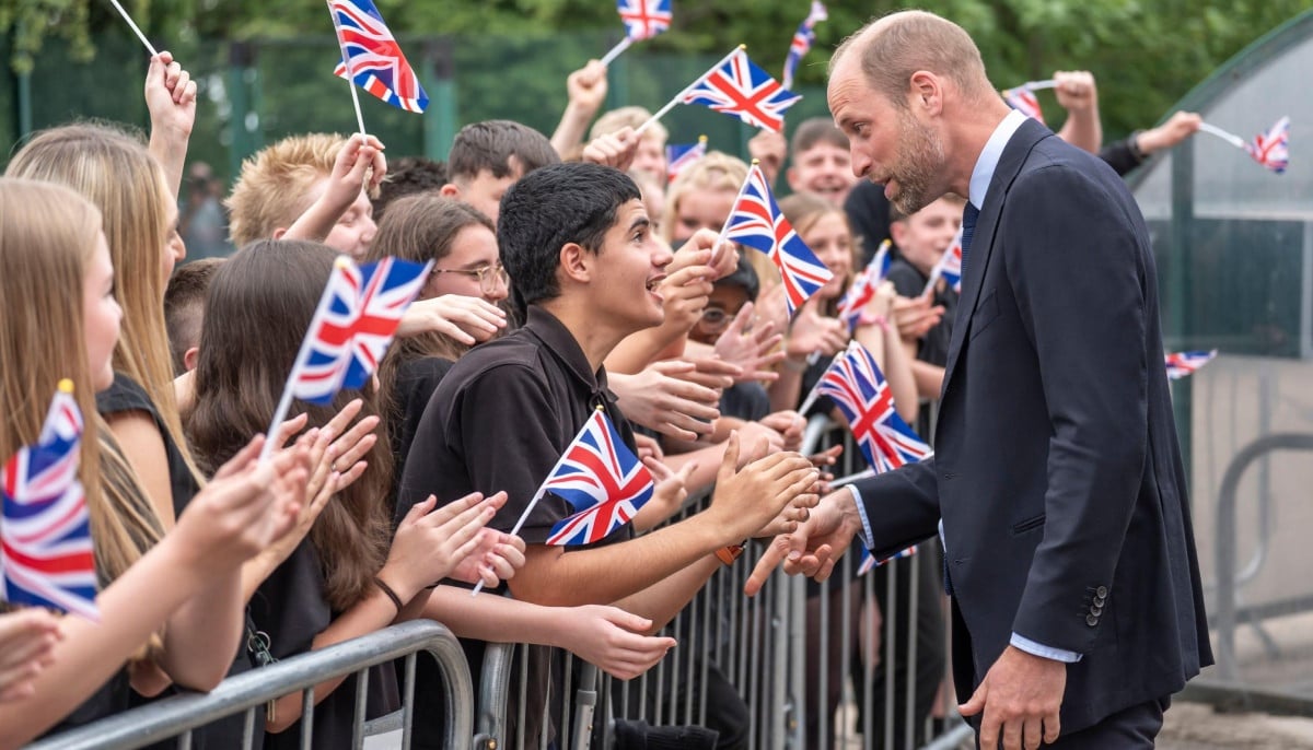 Prince William wins hearts as future King brings key change in royal family