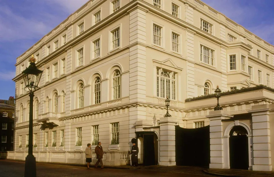 <p>Rolf Richardson/Alamy Stock Photo</p>