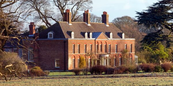 INSIDE ANMER HALL – Catherine and William’s Norfolk Nest Will Leaves You Speechless