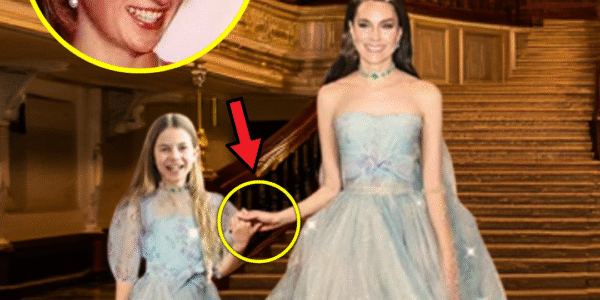 LOOK!! Princess Catherine & Daughter Charlotte Mesmerized World With Their Sweetest Moments and Stunning Coordinated Outfits At Royal Concert