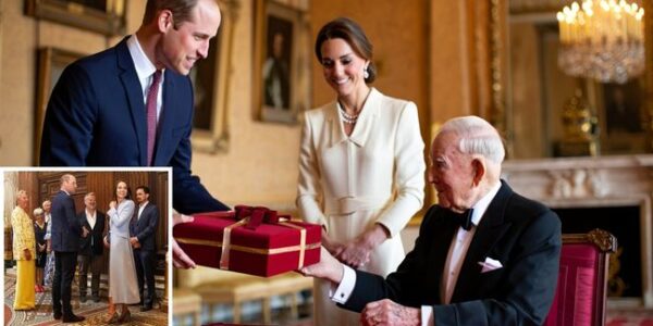 A GIFT THAT TELLS A LIFETIME STORY! They could’ve chosen anything — jewels, portraits, even royal heirlooms. But for the Duke of Kent’s 90th birthday, William and Catherine chose something far simpler… and so much more meaningful. A restored vintage watch, engraved with the Latin words: “Tempus servat honorem” — “Time preserves honour.” It wasn’t a grand, expensive gift — but it spoke volumes. This was a tribute to a man who has quietly served the monarchy for decades, standing beside five monarchs, always in the background, never seeking the spotlight. His service has been defined not by fame, but by unwavering dedication. When the Duke opened the box, he ran his fingers over the engraving, his smile gentle and full of gratitude, before whispering: “Time has been kind.” In that quiet moment, even the future King and Queen stood still, knowing they weren’t just honouring a birthday, but a lifetime of service. Some gifts carry more meaning than jewels or gold — they carry love, legacy, and the kind of grace that time itself can never fade. This simple gesture was a reminder of how a lifetime of quiet dedication can be recognized in a way that words never could. But here’s the question: In a world full of grand gestures, how often do we truly honor the quiet strength that shapes us? A GIFT THAT TELLS A LIFETIME STORY! They could’ve chosen anything — jewels, portraits, even royal heirlooms. But for the Duke of Kent’s 90th birthday, William and Catherine chose something far simpler… and so much more meaningful. A restored vintage watch, engraved with the Latin words: “Tempus servat honorem” — “Time preserves honour.” It wasn’t a grand, expensive gift — but it spoke volumes. This was a tribute to a man who has quietly served the monarchy for decades, standing beside five monarchs, always in the background, never seeking the spotlight. His service has been defined not by fame, but by unwavering dedication. When the Duke opened the box, he ran his fingers over the engraving, his smile gentle and full of gratitude, before whispering: “Time has been kind.” In that quiet moment, even the future King and Queen stood still, knowing they weren’t just honouring a birthday, but a lifetime of service. Some gifts carry more meaning than jewels or gold — they carry love, legacy, and the kind of grace that time itself can never fade. This simple gesture was a reminder of how a lifetime of quiet dedication can be recognized in a way that words never could. But here’s the question: In a world full of grand gestures, how often do we truly honor the quiet strength that shapes us?