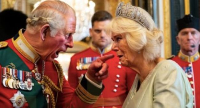 BREAKING — 30 MINUTES AGO! Buckingham Palace is reeling from a secret unearthed from Clarence House, what some call “the throne-shattering dossier.” According to sources close to the matter, King Charles III — pale-faced, hands shaking — clutched the top-secret document as he whispered to Princess Anne: “My time is running out… protect the throne from Camilla.”  Inside the Palace, the atmosphere was described as “cold as steel.” When Charles confronted his most trusted sister, Princess Anne reportedly responded in a stern, tearless voice: “You know, Charles… you just don’t want to look.” 💔 Queen Camilla’s silence, said to be “more frightening than a confession,” only fueled the speculation: betrayal, power struggles, and memories of Princess Diana coming back to haunt the royal family.  The palace is now closed to the press, with several senior advisers said to have “disappeared into silence.” But insiders insist: this is just the tip of the iceberg — and the real contents of the document Charles held in his hands… are what led people to believe Diana saw all this three decades ago… Details below 👇👇👇