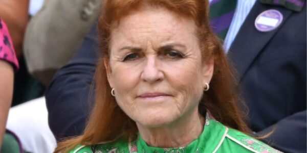 ROYALS IN SH0CK! Sarah Ferguson BREAKS SILENCE As She Prepares To FLEE UK For New £3.6m Seafront Mansion