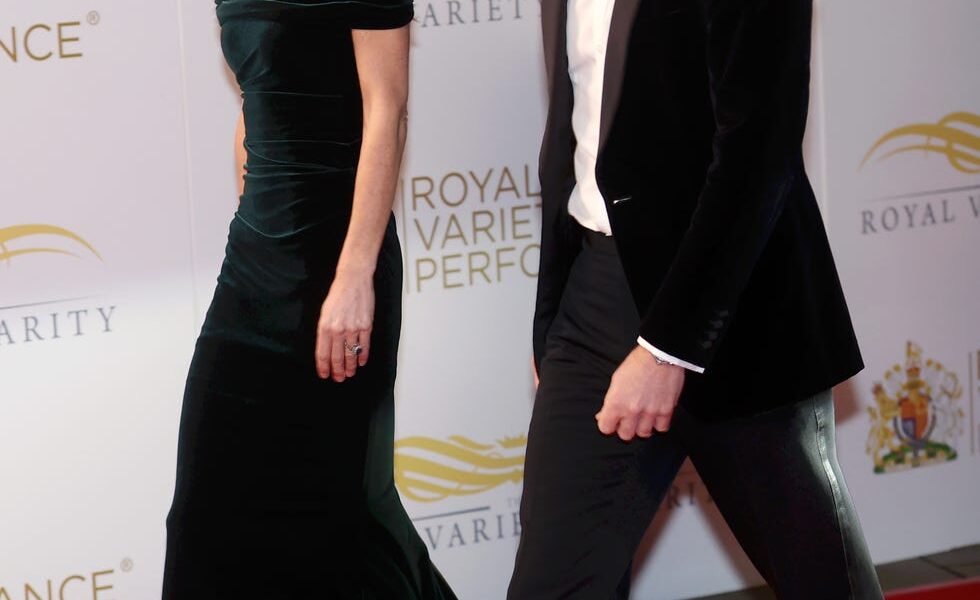 OMG! Princess Catherine STUNS the World in Stunning Green Velvet Gown for the 2025 Royal Variety Performance OMG! Princess Catherine STUNS the World in Stunning Green Velvet Gown for the 2025 Royal Variety Performance