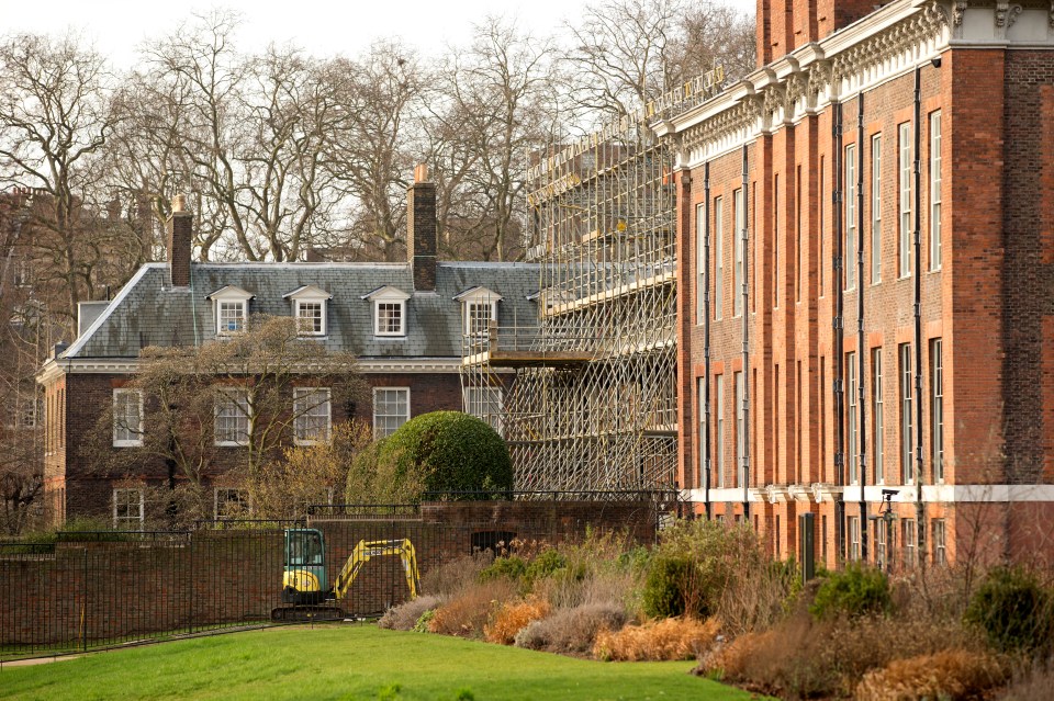 Kensington Palace undergoing renovations.