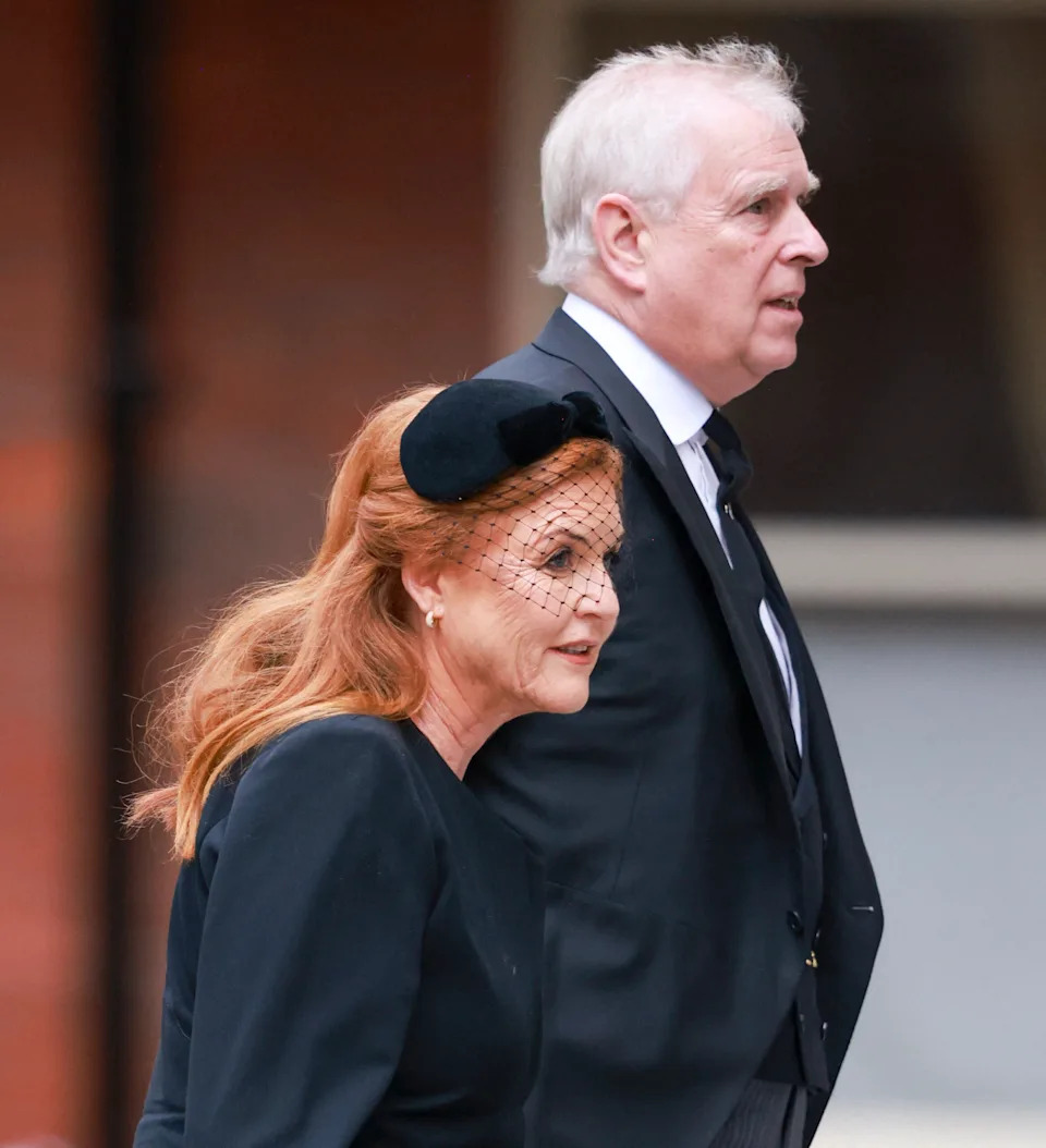 <span class="wp-caption-text">Mirrorpix / MEGA</span>