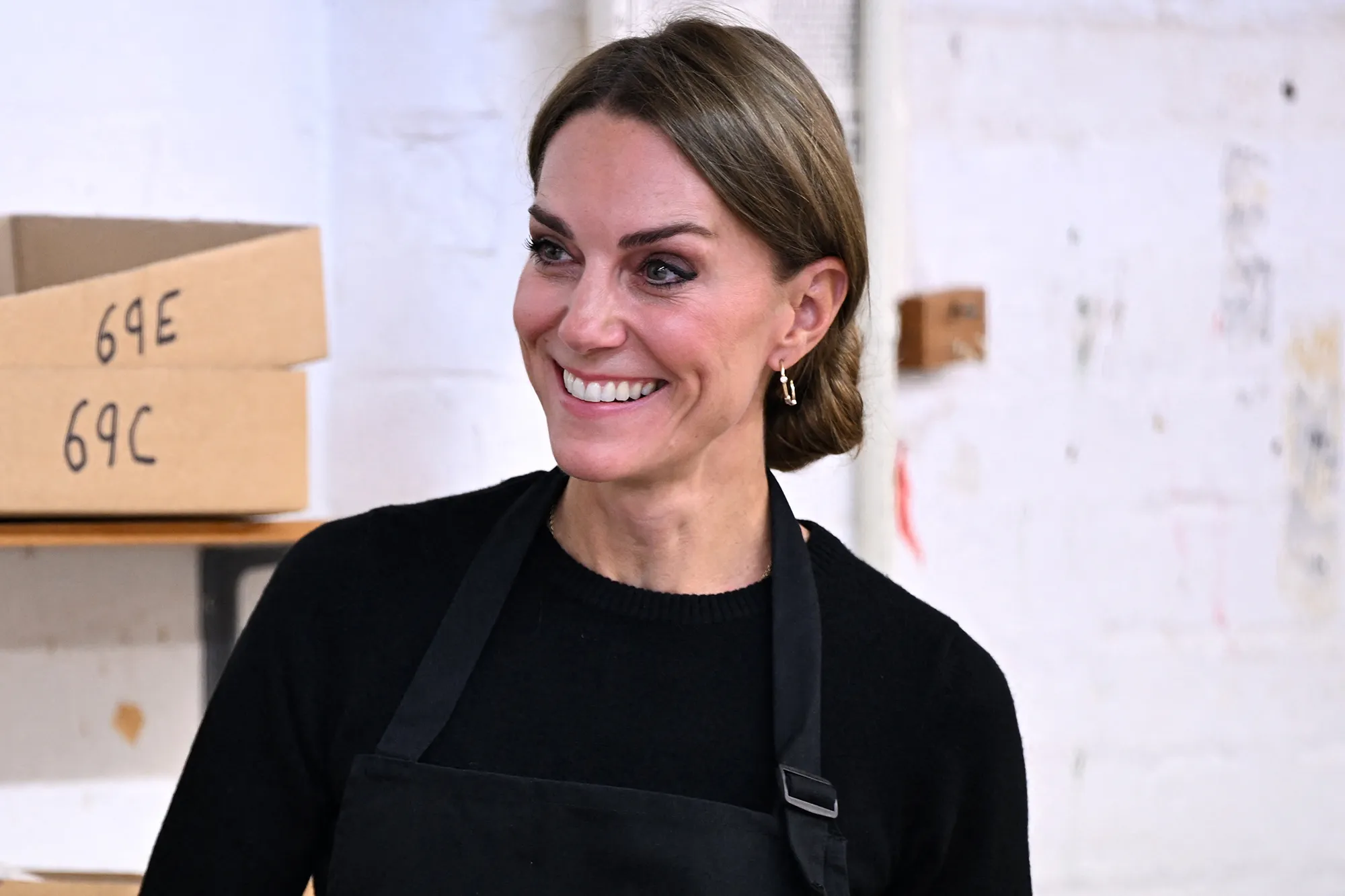 Catherine, Princess of Wales creates a screen print during a visit to Marina Mill on September 11, 2025