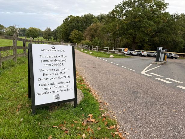The closure notice at Cranbourne Gate car park
