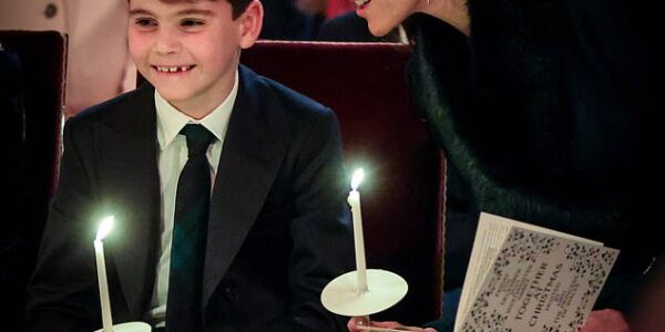 Fans AMAZED by Prince Louis’ POISE & MATURITY at Christmas Carol Service — Best Photos Leave Everyone STUNNED 😱👇