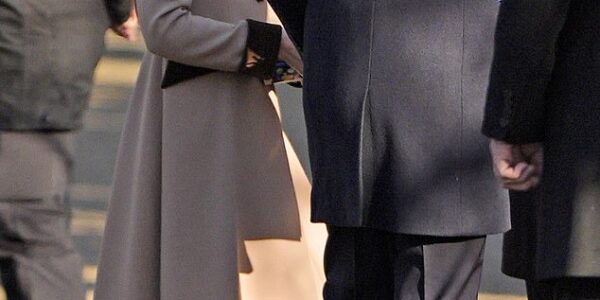 Sandringham Didn’t Expect This — And Princess Charlotte Stole the Moment. Royal watchers thought they knew what to expect at Sandringham this year. They were wrong. In a moment no one saw coming, Princess Charlotte made a quiet but powerful impression after sharing a “special” piano duet with her mother, Catherine, Princess of Wales — and the reaction was instant. No nerves. No hesitation. Just calm focus and confidence well beyond her years. Fans watching couldn’t believe it. Social media lit up with praise, with many calling the 10-year-old princess a “true professional artist” and marveling at how composed she looked beside her mother. What made it so striking wasn’t just the music — it was how Charlotte carried herself. Poised. Attentive. Completely in the moment. For a child growing up under constant public scrutiny, it felt like a glimpse of something rare and genuine. Some royal fans are already asking the big question: Was this the first real sign of Princess Charlotte stepping into her own spotlight? Because this wasn’t about pageantry or protocol. It was about talent, connection, and a mother-daughter bond playing out quietly — and beautifully — in front of the world