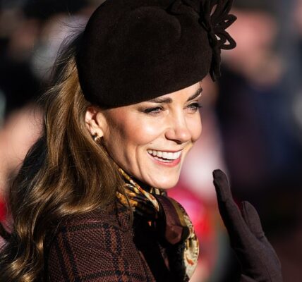 The Coat Wasn’t Just Fashion — It Was a Message. At first glance, it was simply elegant. Classic. Understated. But royal watchers quickly realized that Catherine, Princess of Wales’s repurposed brown Christmas coat carried a meaning far deeper than style — and once you see it, you can’t unsee it. Worn after a year defined by her cancer diagnosis and time away from the public eye, the coat wasn’t new. It wasn’t flashy. It wasn’t chosen to dominate headlines. And that’s exactly why it mattered. Rewearing a familiar piece at such a symbolic moment sent a quiet but powerful signal: continuity, resilience, and a deliberate step forward. For many royal experts, it marked something profound — a new beginning for the woman who will one day be Queen. The color. The timing. The decision to repurpose rather than replace. Nothing felt accidental. Fans quickly flooded social media with emotional reactions, noting how the look reflected strength without spectacle and confidence without excess. In a monarchy built on symbols, this was one of the most meaningful in years. This wasn’t about clothes. It was about recovery. About reclaiming presence. About moving forward on her own terms