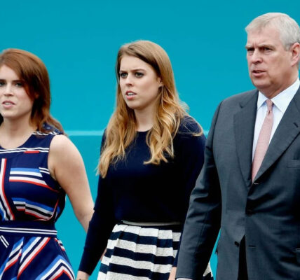 TWO MINUTES AGO: Palace Drops BIG ANNOUNCEMENT About Princess Beatrice, Eugenie After Andrew Exit TWO MINUTES AGO: Palace Drops BIG ANNOUNCEMENT About Princess Beatrice, Eugenie After Andrew Exit