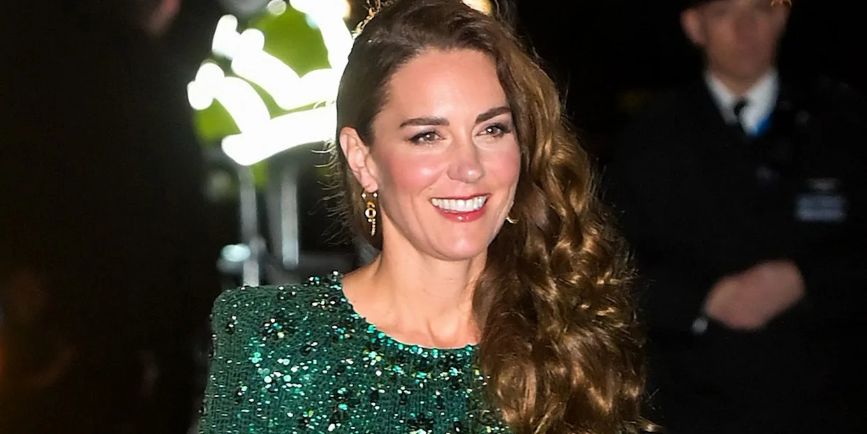 Kate Middleton Stunned in a Glittering Emerald Column Gown for the Royal  Variety Performance
