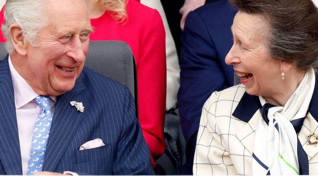 A beautifully emotional birthday moment… In this heartfelt retelling of King Charles III’s 77th birthday, the room fell completely silent as Princess Anne stepped forward with a simple gift and a message only a sister could write. What began as a formal celebration transformed into something deeply personal — a quiet exchange filled with memories, warmth, and the kind of sibling bond the public rarely sees. Those nearby watched as the King’s eyes filled with emotion, overwhelmed by the tenderness of the moment and the timeless connection shared between the two. It wasn’t grand, it wasn’t rehearsed — it was simply real, human, and unexpectedly powerful. But it was the final line of Anne’s message — the one that made King Charles stop, look up, and fight back tears — that turned this gentle scene into a moment no one present will ever forget