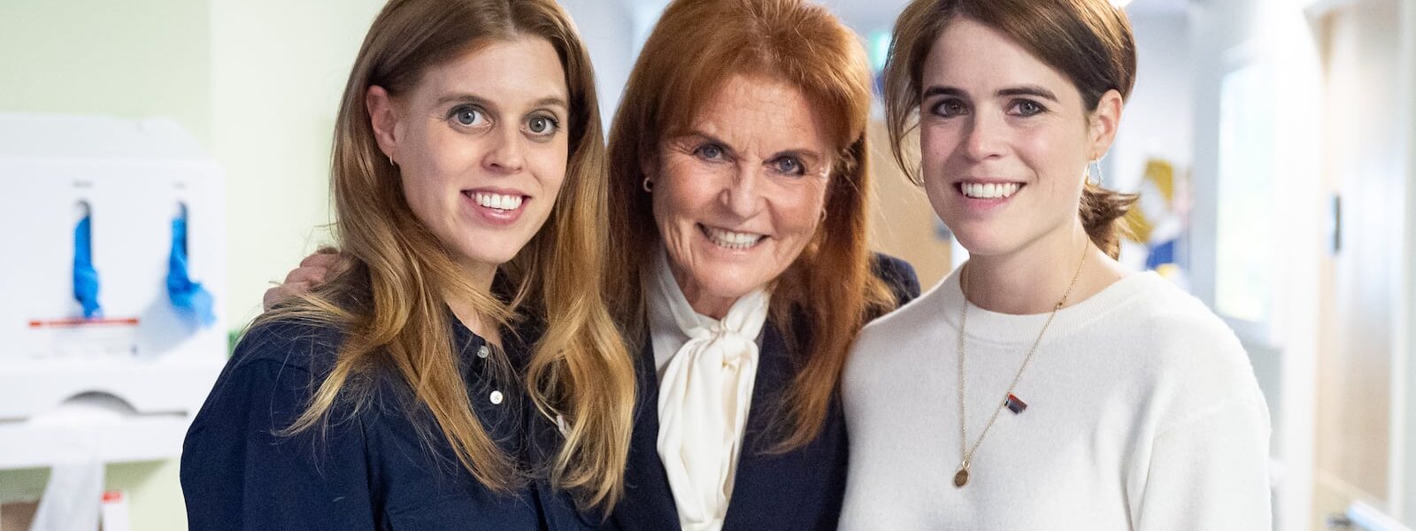 Andrew’s Daughters PUBLICLY SNUB Catherine’s Olive Branch — SKIP Carol Service Amid Expl0sive Family Fallout, Leaving Palace STUNNED Andrew’s Daughters PUBLICLY SNUB Catherine’s Olive Branch — SKIP Carol Service Amid Expl0sive Family Fallout, Leaving Palace STUNNED